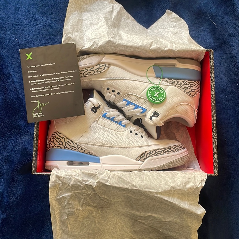 JORDAN 3 UNC